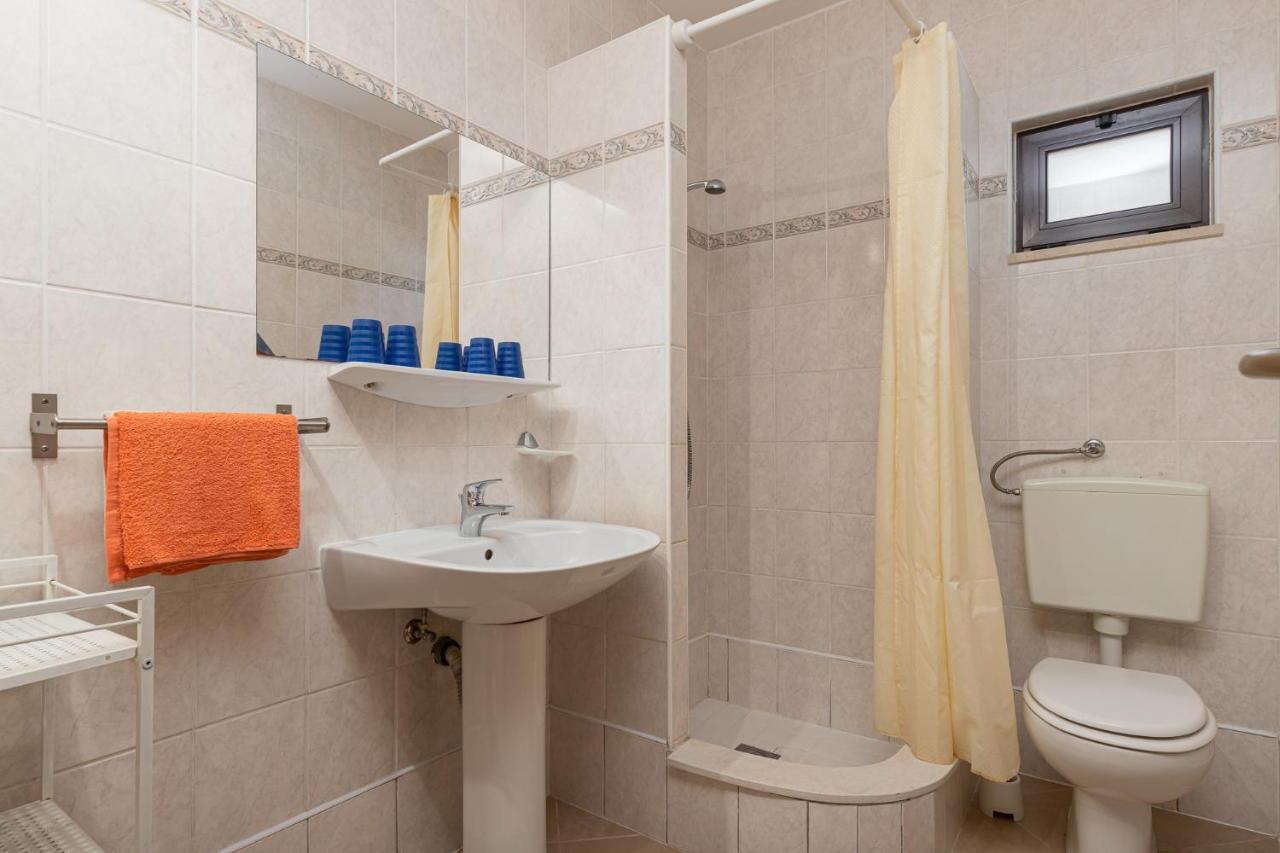 Haus Eva Apartment Новиград Екстериор снимка