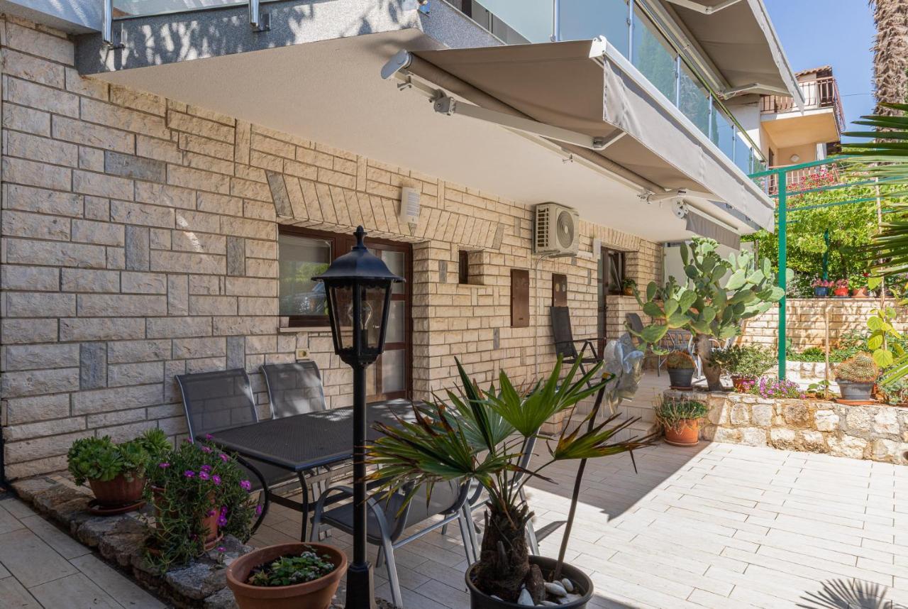 Haus Eva Apartment Новиград Екстериор снимка