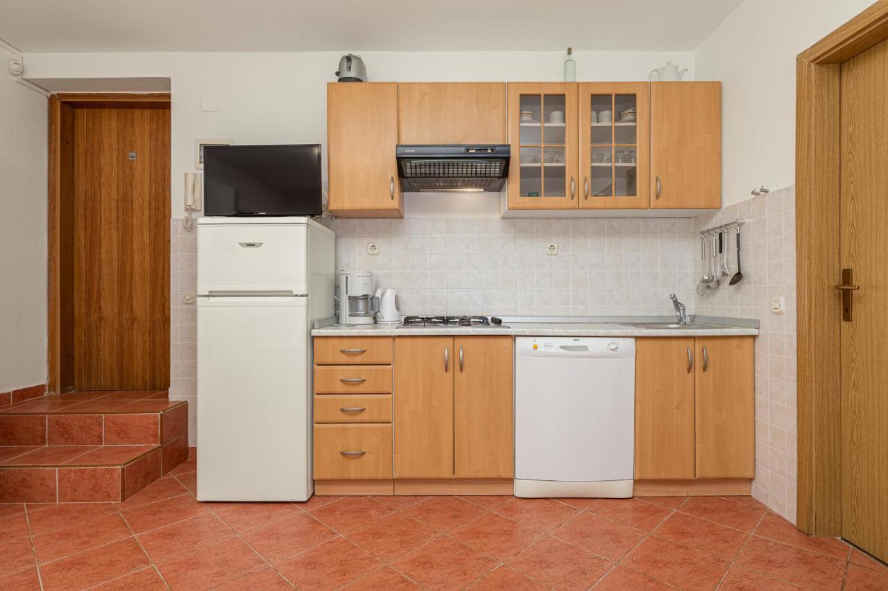 Haus Eva Apartment Новиград Екстериор снимка