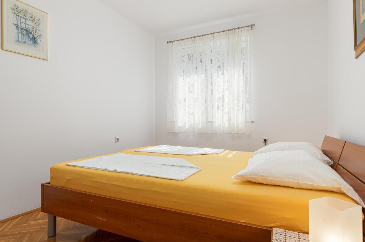 Haus Eva Apartment Новиград Екстериор снимка